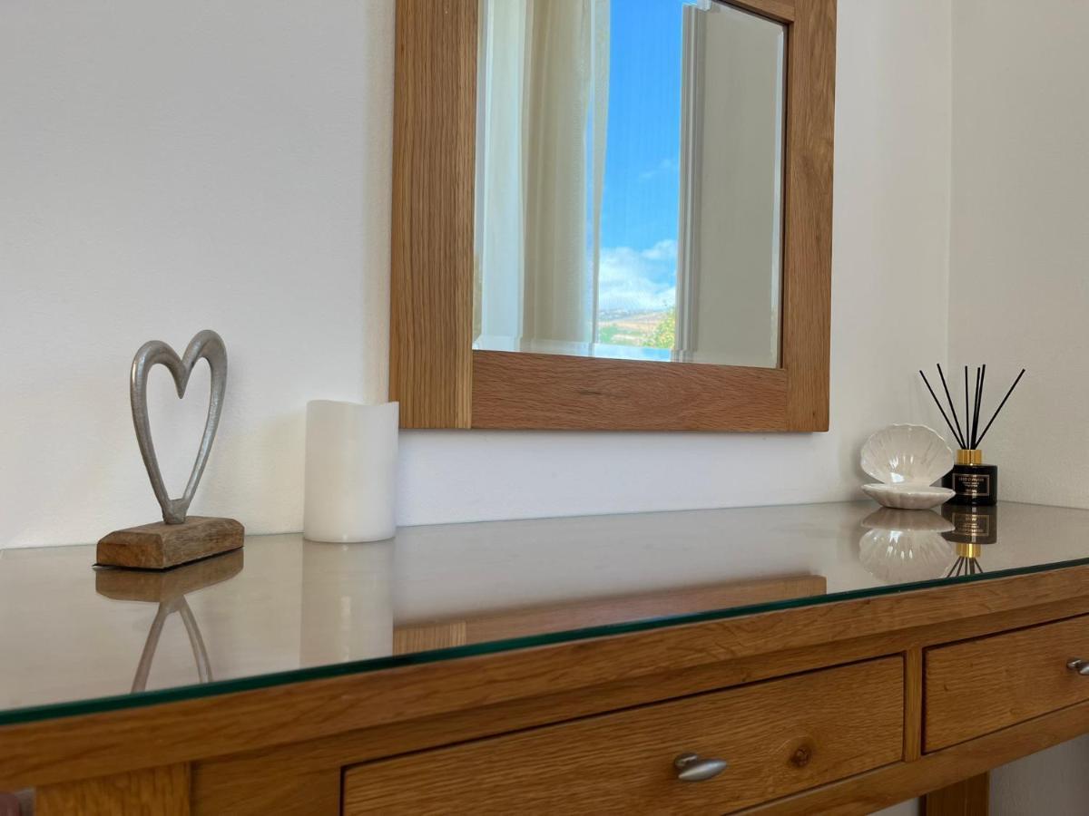 Beautiful 2 Bed Apartment In Peyia Valley, Paphos Exterior photo