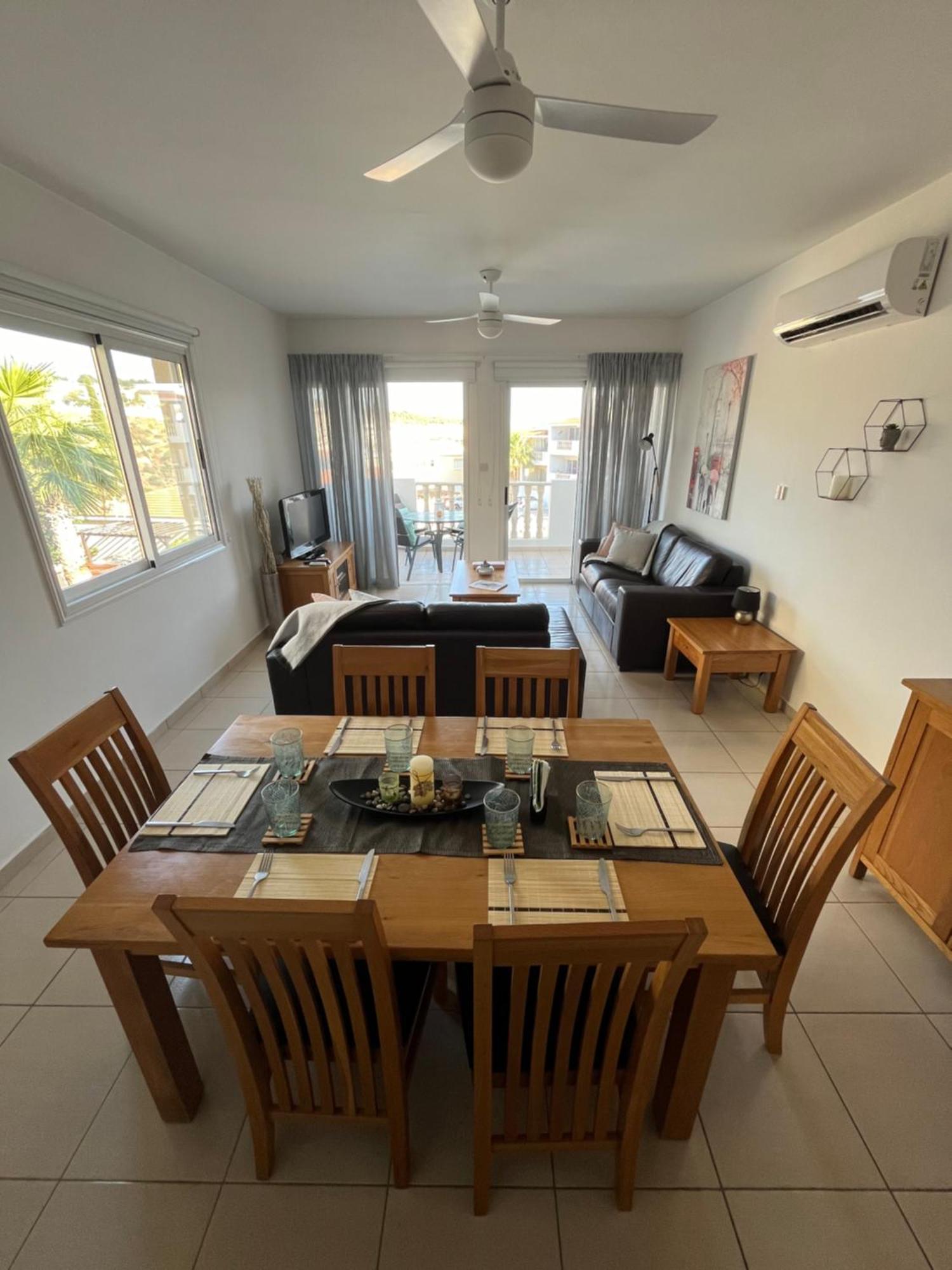 Beautiful 2 Bed Apartment In Peyia Valley, Paphos Exterior photo